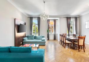 Posedenie v ubytovaní Imperial Apartments Schönbrunn - Contactless Check-In
