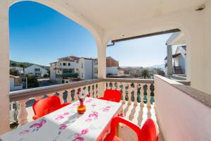 Balkón nebo terasa v ubytování Apartments Ostrog