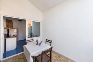 Kuchyň nebo kuchyňský kout v ubytování Apartments Ostrog
