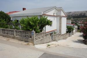 Gallery image of Apartments Zeljko in Pag