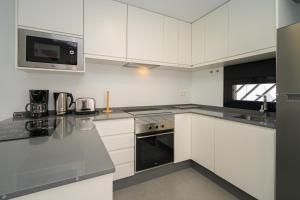 Kuchnia lub aneks kuchenny w obiekcie Flamingo playa 8