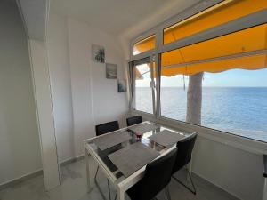 Nespecifikovaný výhled na moře nebo výhled na moře při pohledu z apartmánu