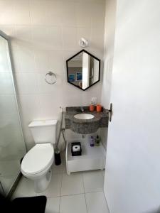 Bilik mandi di Apartamento Studio - Novíssimo e Aconchegante em Caxambu MG +16 gambar