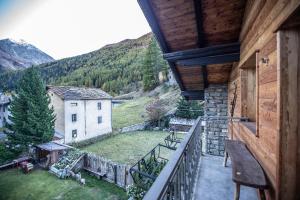 Gallery image of L'Atelier du Temps - HERBETET Appartement in Cogne