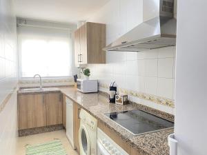 Kitchen o kitchenette sa Apartamento entero a 10 minutos en coche de Sevilla Centro
