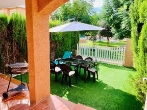 Ogród w obiekcie Bungalow in San Juan Playa
