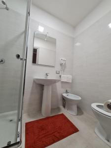 A bathroom at Hotel City 20