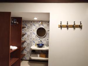 Ένα μπάνιο στο Apt no La Piazzetta-Centro de Pipa +47 φωτογραφίες