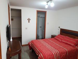 En eller flere senger på et rom på Reñaka