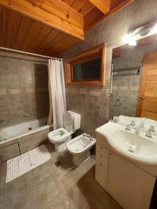 Ein Badezimmer in der Unterkunft Apart Quillen 1