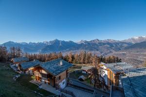 Gallery image of Hirondelle JACUZZI & LUXURY chalet 12 pers by Alpvision Résidences in Veysonnaz