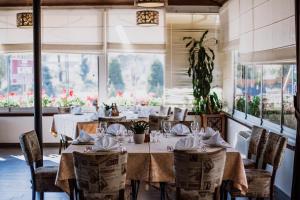 Εστιατόριο ή άλλο μέρος για φαγητό στο Hotel Kapri