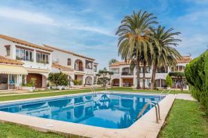 Gallery image of Spacious Ground Floor Apartment in Denia