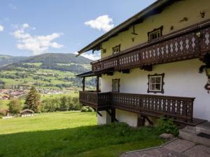 Gallery image of Charming Alp Cottage in the Mountains of Salzburg in Bicheln