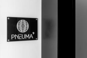 Certificato, attestato, insegna o altro documento esposto da Essence Suites Downtown Suites - Adults Only