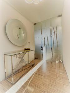 Kylpyhuone majoituspaikassa Lichtdurchflutetes Design - Appartement Gütersloh - 90 qm