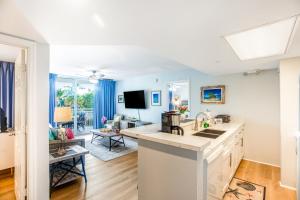 Gallery image of Sunrise Suites - Butterfly Nest #107 in Key West
