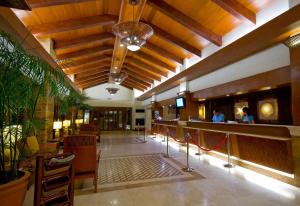 Gallery image of Henann Regency Resort and Spa in Boracay