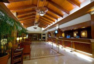 Vstupní hala nebo recepce v ubytování Henann Regency Resort and Spa + 37 fotografií