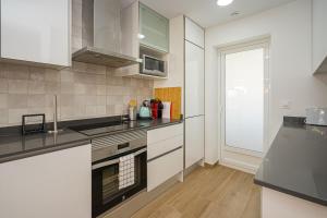A kitchen or kitchenette at Rosa Chenz