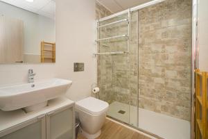 A bathroom at Rosa Chenz