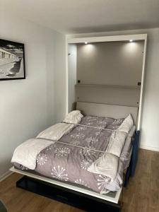 Postel nebo postele na pokoji v ubytování Les Cabines