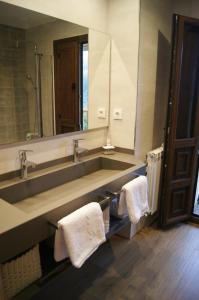 Billede fra billedgalleriet på Apartamentos Rurales Peñon Blanco i Peñerudes