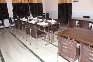 Foto sihtkohas Sasan Gir asuva majutusasutuse Hotel Rainbow galeriist