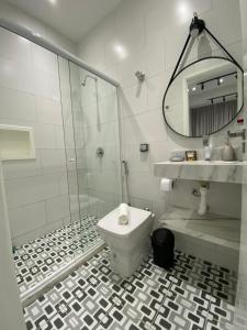 Kylpyhuone majoituspaikassa Waikiki Apartament Ipanema