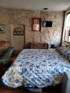 Säng eller sängar i ett rum på B&B Castel Goffredo san P 3