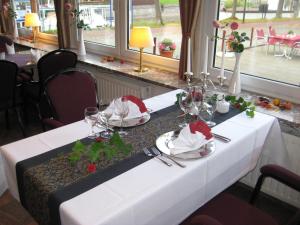 Restaurace v ubytování Hotel Hafen Hitzacker - Elbe