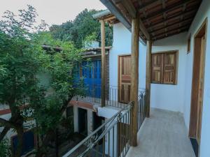 Chapada Backpackers Hostel Agência的阳台或露台