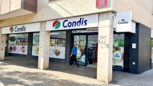 Supermarket alebo iný obchod pri apartmáne alebo v okolí