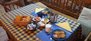 the country house内部或周边提供的食物