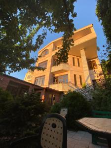 Hoone, kus hotell asub