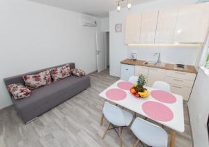 Eldhús eða eldhúskrókur á Seaview apartments Oscar