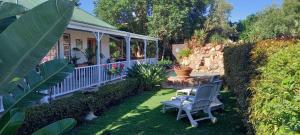 Κήπος έξω από το Beit Shalom before known as Best Little Guesthouse