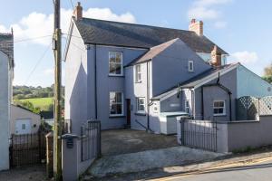 Gallery image of Cartref - Beautiful Cottage, Hot Tub, Countryside Views in Saundersfoot