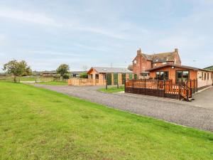 Gallery image of Castle View Lodge in Derby