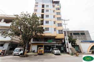 Premium amenities and pool area at GETZ HOTEL MANILA, Manila, Getz Hotel