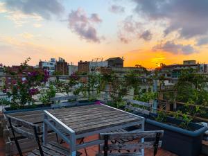 Foto de la galería de Incredible 2BR Penthouse with Urban Rooftop Garden en Barcelona