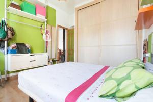 Posteľ alebo postele v izbe v ubytovaní Apartamento a los pies del Alcázar