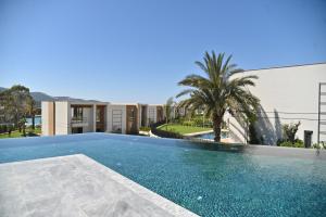 Gallery image of The Norm Collection Door'a Bodrum in Torba