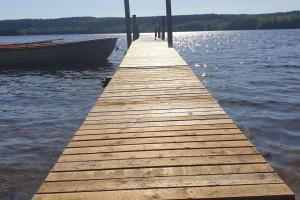 Ảnh trong thư viện ảnh của Stort hus i vackra Karl Gustav, när fin bad och fiskesjö och Ullared ở Karl Gustav