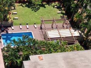 Výhled na bazén z ubytování Royal Garden Waikiki Studio nebo okolí