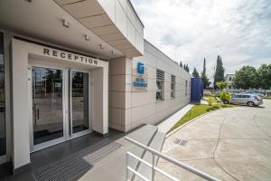 Φωτογραφία από το άλμπουμ του Hotel Terminus στην Ποντγκόριτσα
