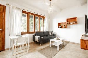 Televiisor ja/või meelelahutuskeskus majutusasutuses Playa Venao Hotel Resort