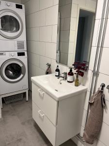 Et badeværelse på Apartment in Halmstad City Centre