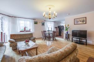 Fotografie z fotogalerie ubytování Penzion a Restaurace Nad Hradem v destinaci Křivoklát