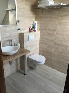 Łazienka w obiekcie Apartament Urocza przy Wyciągu SKI Arena